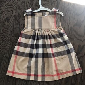 Burberry dress little girl